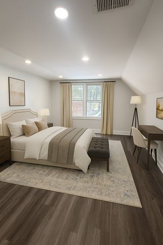 4718 W Addison Street, Chicago, IL 60641