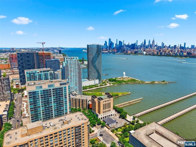20 Newport Parkway 2012, Jersey City, NJ 07310