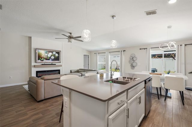 4230 HOLSTEIN STREET, St Cloud, FL 34772