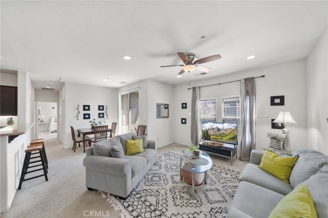 36341 Vincenzo, Winchester, CA 92596