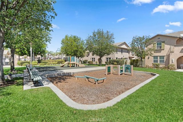 36341 Vincenzo, Winchester, CA 92596