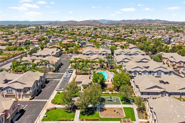 36341 Vincenzo, Winchester, CA 92596