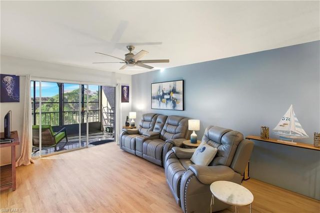 2111 Barkeley LN # 18, Fort Myers, FL 33907