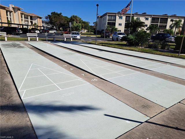 2111 Barkeley LN # 18, Fort Myers, FL 33907