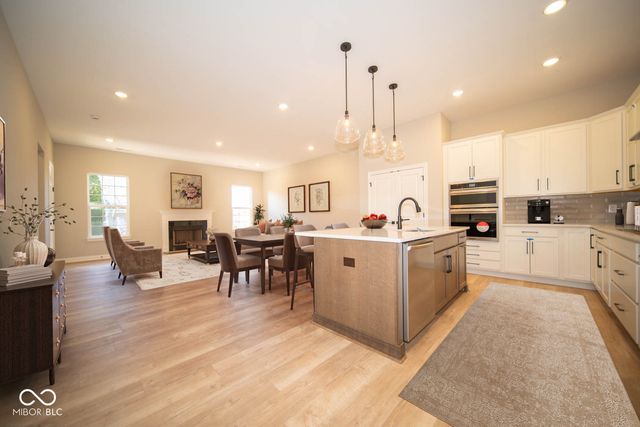 7936 Beaumont Green Place, Indianapolis, IN 46250