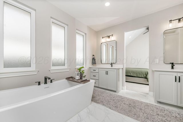 5602 HILLSTONE Avenue, Amarillo, TX 79118