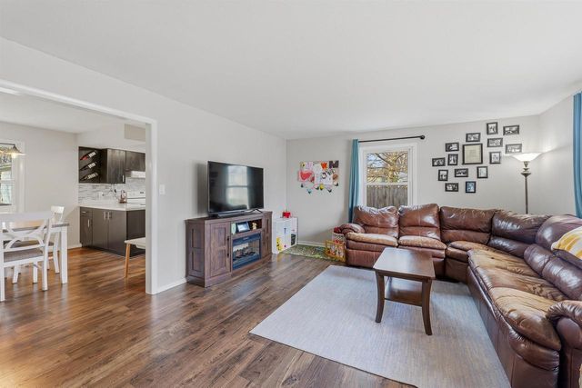 315 BELLEVILLE STREET, Ripon, WI 54971