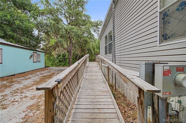 8186 E Windsong Street, Floral City, FL 34436