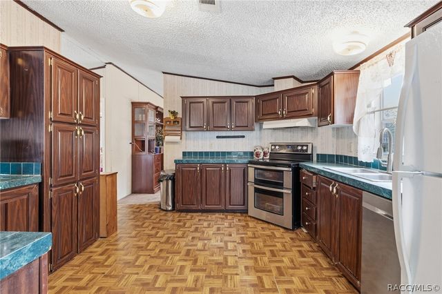 8186 E Windsong Street, Floral City, FL 34436