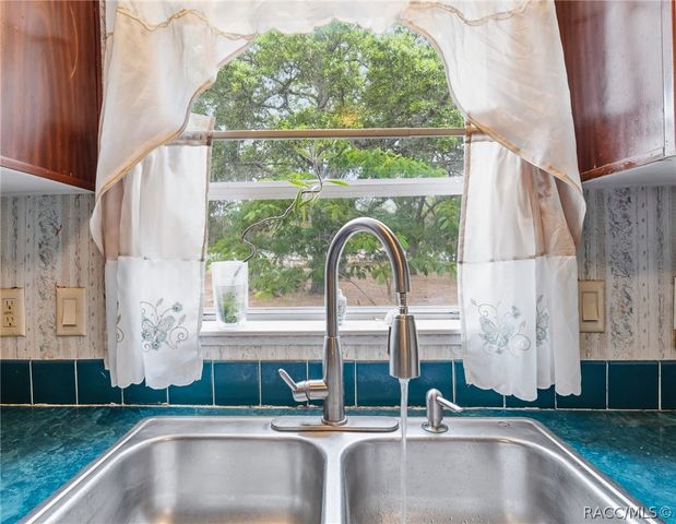 8186 E Windsong Street, Floral City, FL 34436