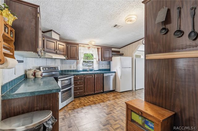 8186 E Windsong Street, Floral City, FL 34436