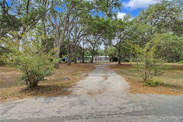 8186 E Windsong Street, Floral City, FL 34436