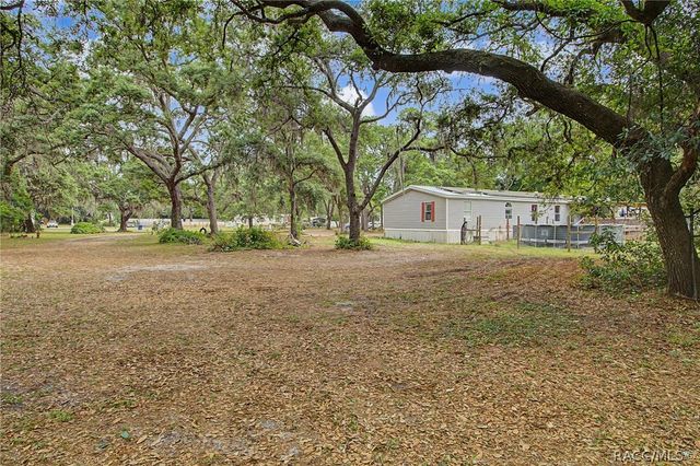 8186 E Windsong Street, Floral City, FL 34436
