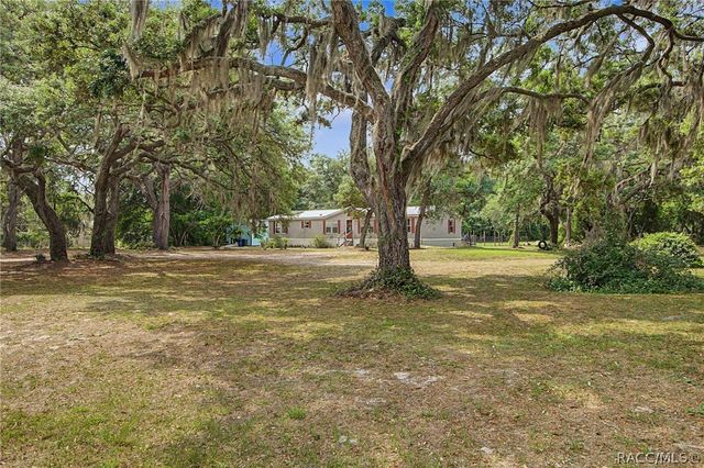 8186 E Windsong Street, Floral City, FL 34436
