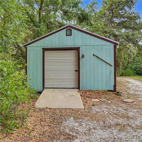8186 E Windsong Street, Floral City, FL 34436