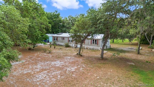8186 E Windsong Street, Floral City, FL 34436