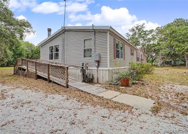 8186 E Windsong Street, Floral City, FL 34436