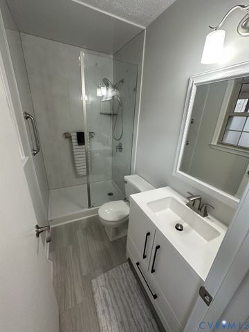 1600 Cobbs Ave, Chester, VA 23836