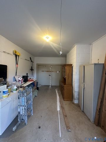 1600 Cobbs Ave, Chester, VA 23836