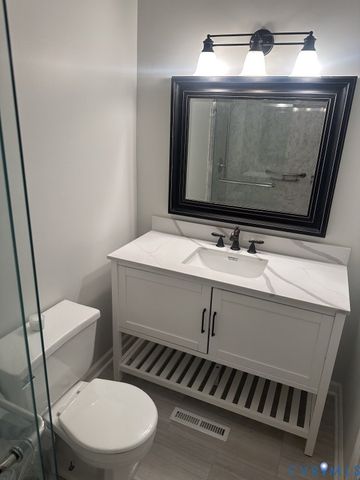 1600 Cobbs Ave, Chester, VA 23836