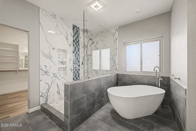 14316 W ST MORITZ Lane, Surprise, AZ 85379