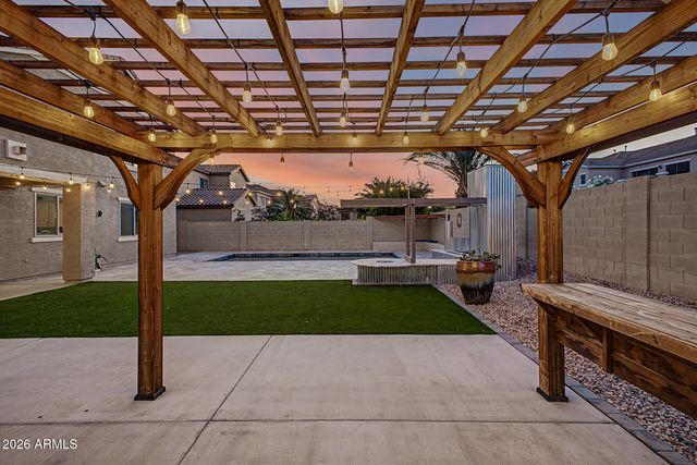 14316 W ST MORITZ Lane, Surprise, AZ 85379
