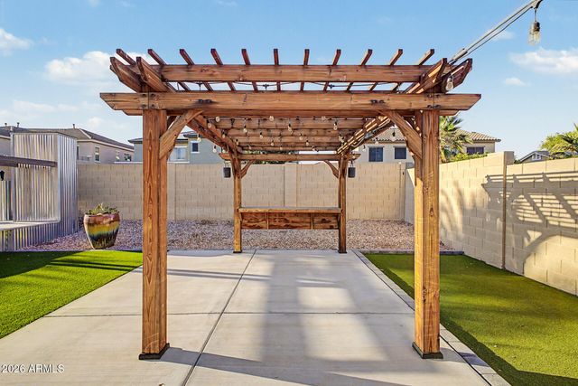 14316 W ST MORITZ Lane, Surprise, AZ 85379