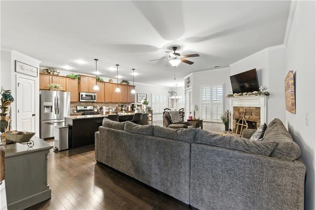 33 Champions Crossing, Villa Rica, GA 30180