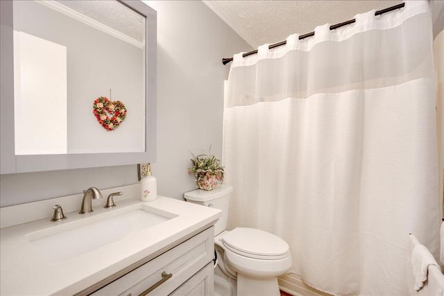 102 Peachtree Street, Wrens, GA 30833