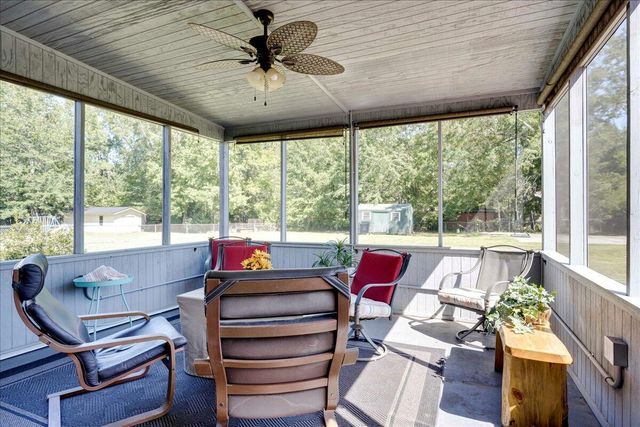 102 Peachtree Street, Wrens, GA 30833