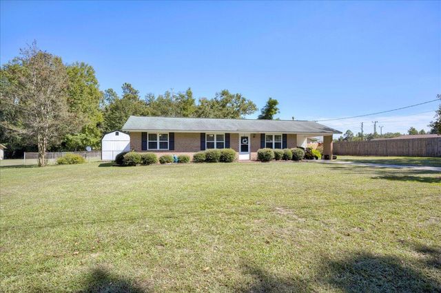 102 Peachtree Street, Wrens, GA 30833