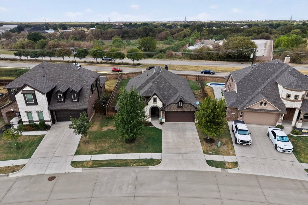 1660 Irene Drive, Crowley, TX 76036 — photo 3