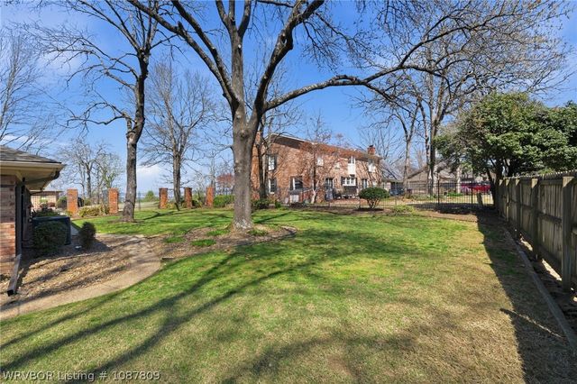 3208 Royal Scots Way, Fort Smith, AR 72908