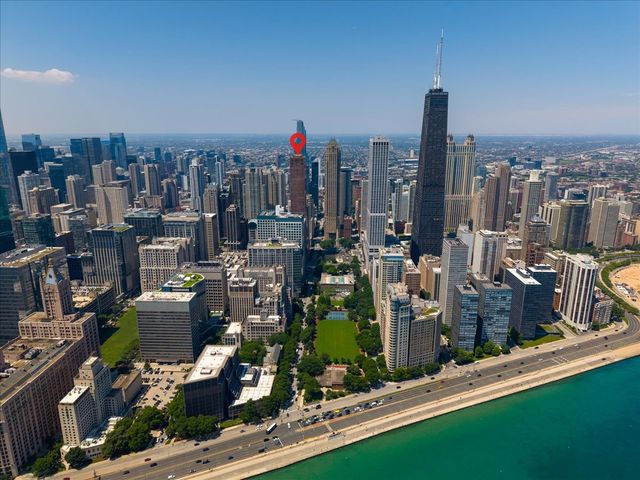 161 E Chicago Avenue 24-02, Chicago, IL 60611