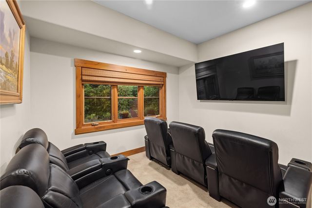 3607 E Lake Sammamish Shore Lane NE, Sammamish, WA 98074