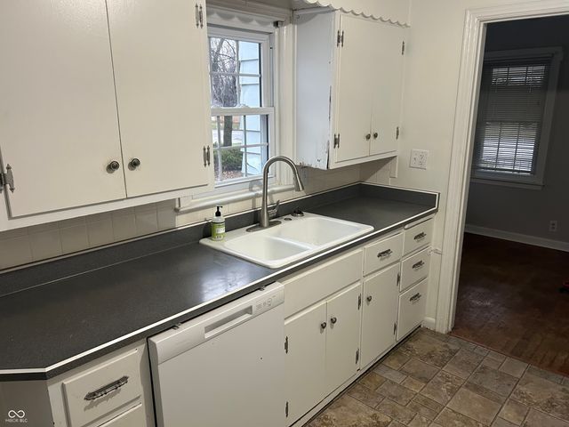 1131 Lindberg Road, Anderson, IN 46012