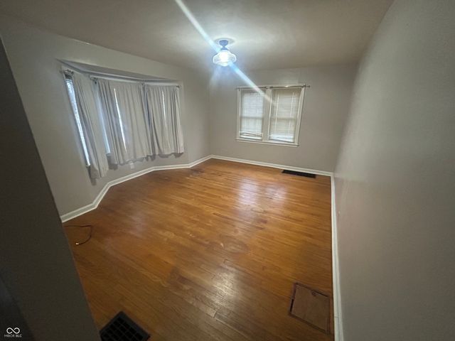 1131 Lindberg Road, Anderson, IN 46012