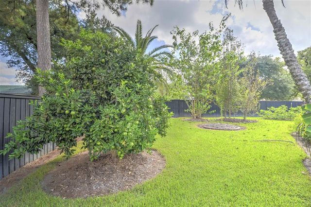 5007 Geddings St Street, Lake Charles, LA 70605