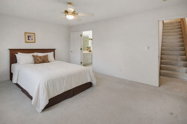 205 Faith Court, Bloomingdale, IL 60108