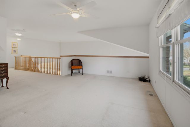 205 Faith Court, Bloomingdale, IL 60108