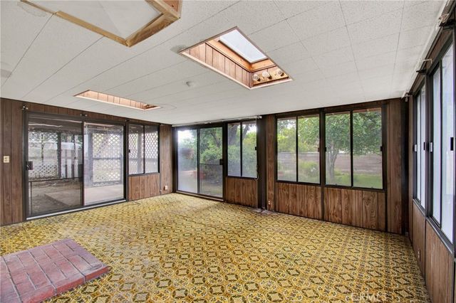 644 Moonstone Court, Upland, CA 91786