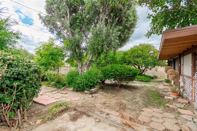 644 Moonstone Court, Upland, CA 91786