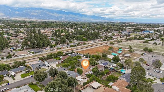 644 Moonstone Court, Upland, CA 91786