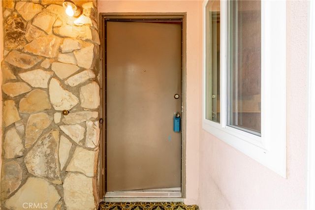 644 Moonstone Court, Upland, CA 91786