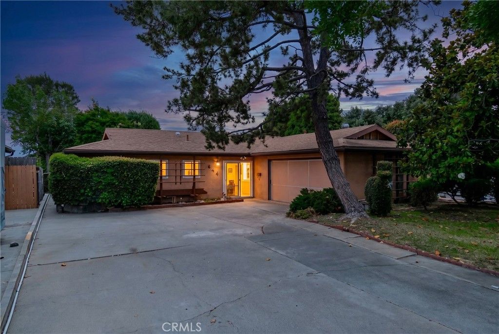644 Moonstone Court, Upland, CA 91786