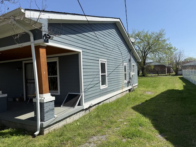 1518 23rd Ave, N, Nashville, TN 37208