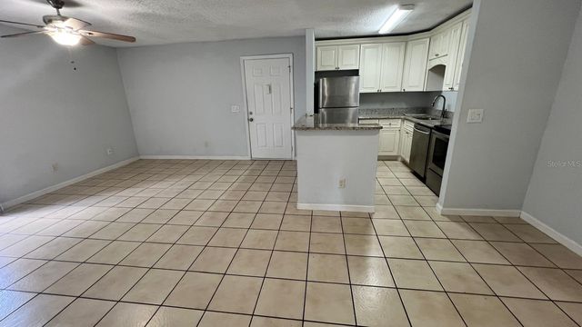 2740 OAK PARK WAY 102, Orlando, FL 32822