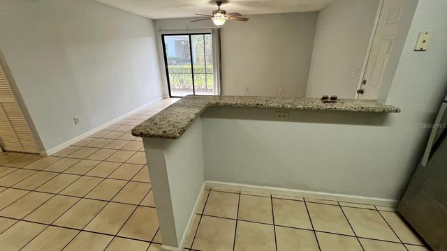 2740 OAK PARK WAY 102, Orlando, FL 32822