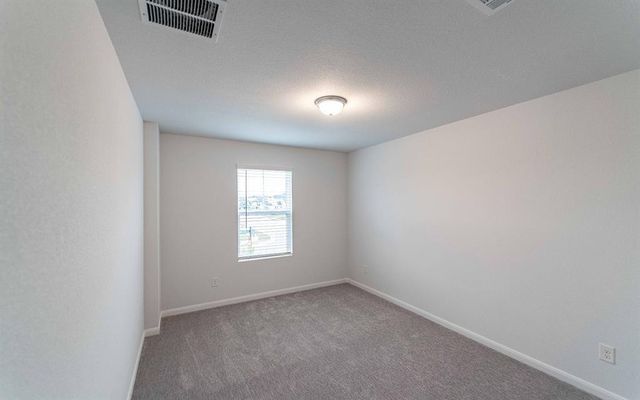 101 Copper Lily DR, Liberty Hill, TX 78642