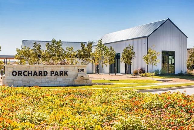 101 Copper Lily DR, Liberty Hill, TX 78642